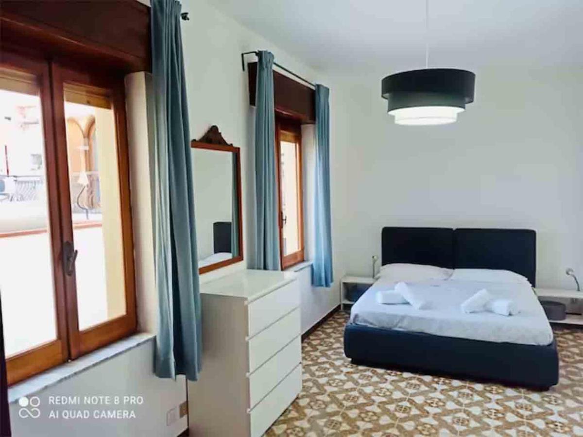 Naxos 101 Apartment A Due Passi Dal Mare Giardini Naxos Eksteriør billede